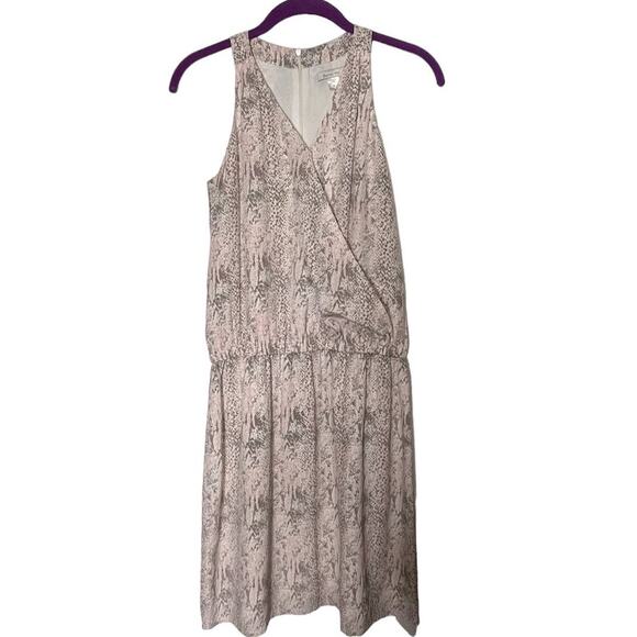 Garnet Hill Faux Wrap Dress Women's Size 6 Silk Snake Print V-Neck Elastic Waist - Picture 1 of 7
